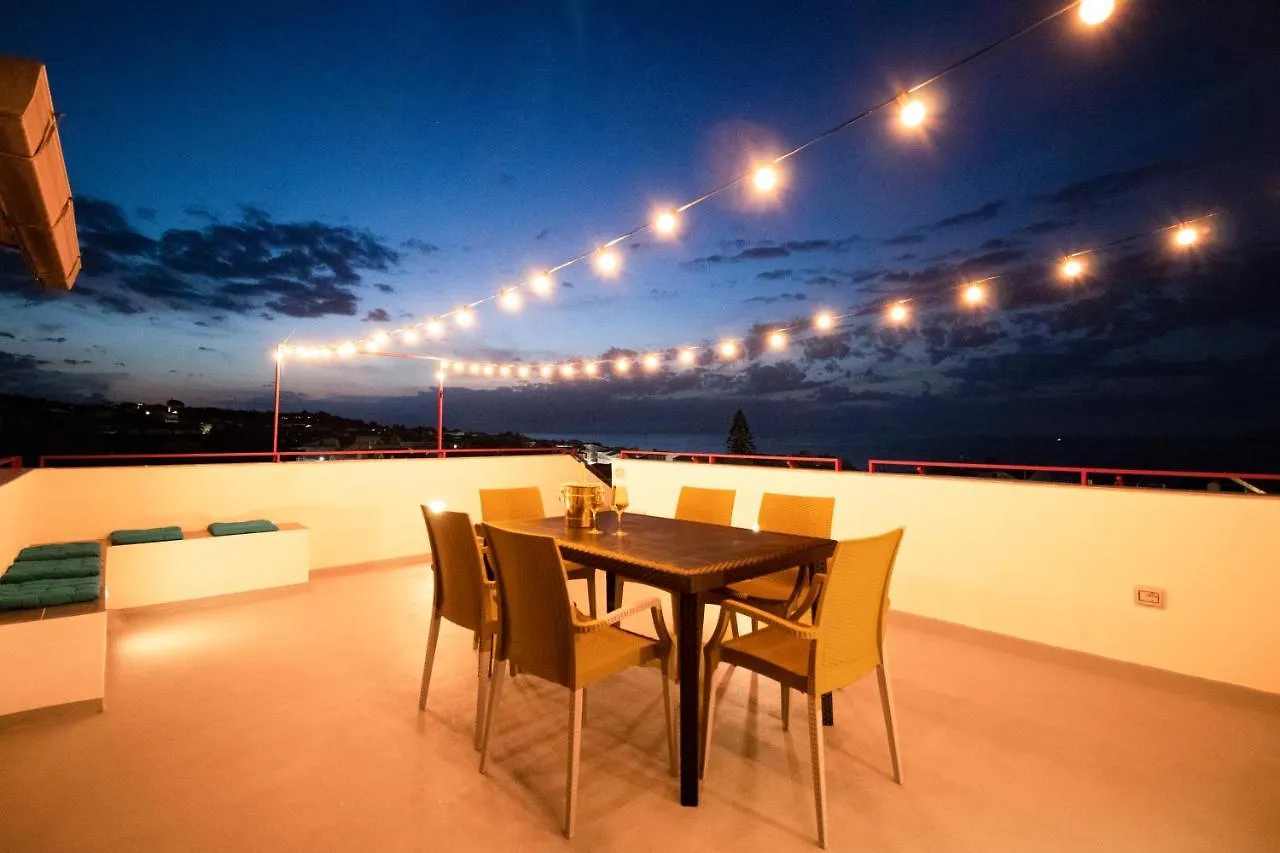 Duca D'Aosta Terrace, Skypool & Sauna Acquedolci