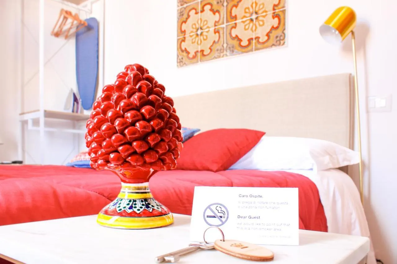 Apartment Duca D'Aosta Terrace, Skypool & Sauna Acquedolci