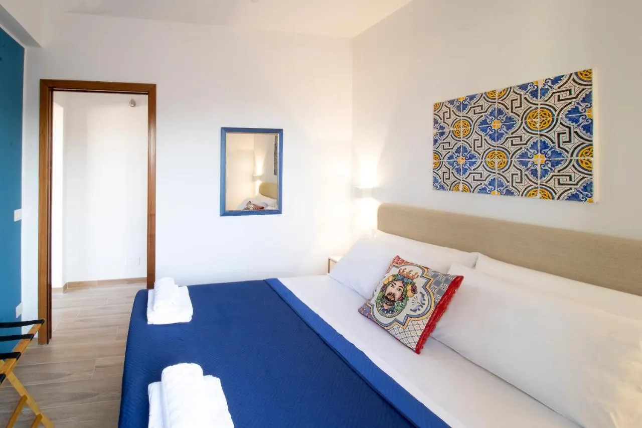 Duca D'Aosta Terrace, Skypool & Sauna Acquedolci Appartement