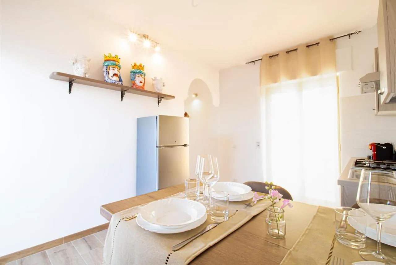 Appartement Duca D'Aosta Terrace, Skypool & Sauna Acquedolci