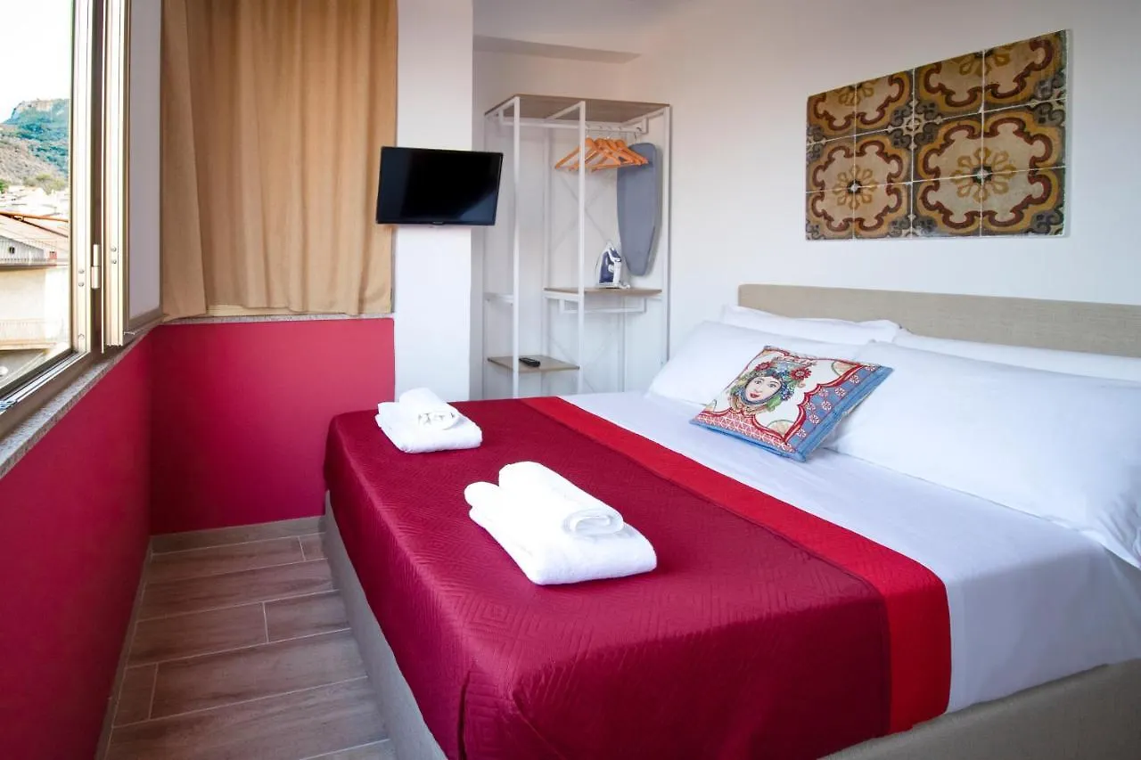 Appartement Duca D'Aosta Terrace, Skypool & Sauna Acquedolci